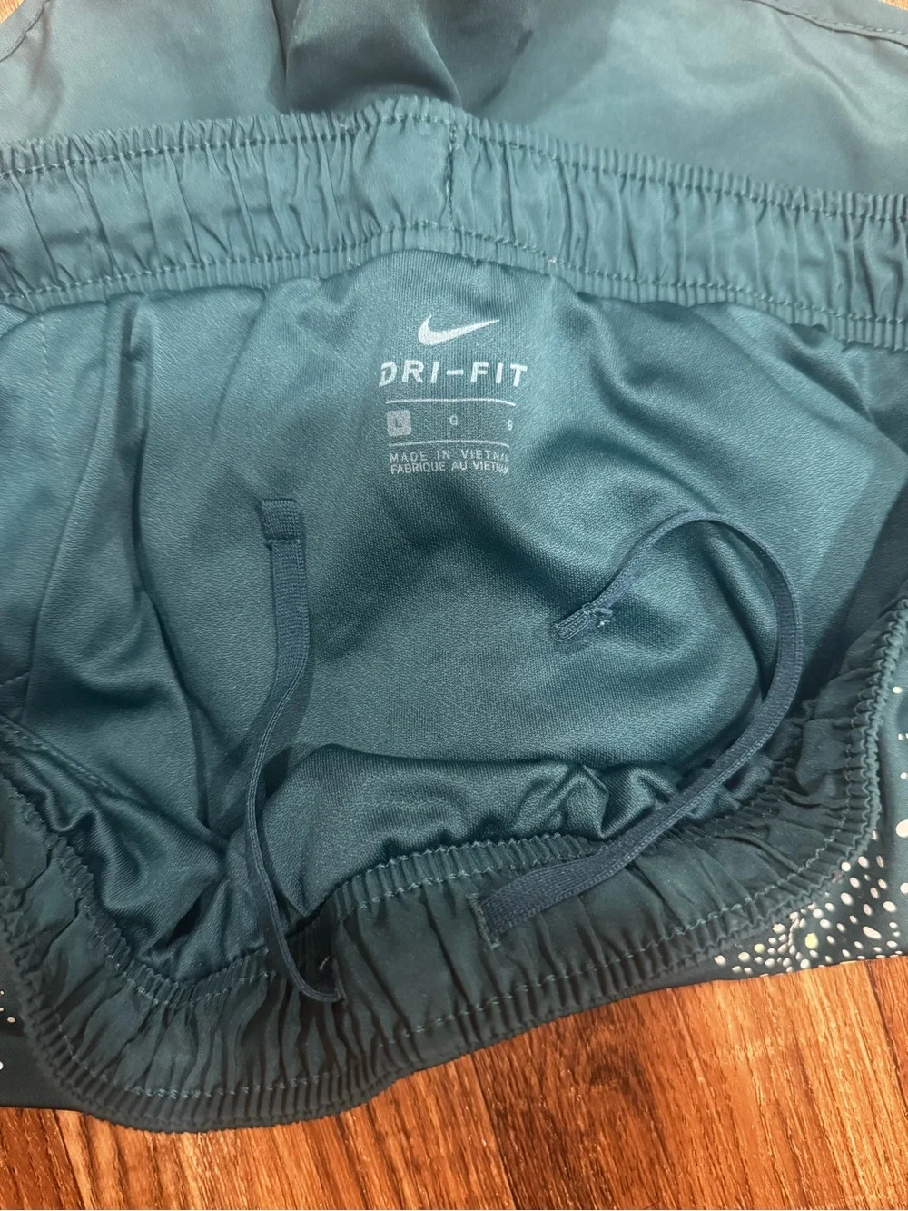 Nike Women's Large Teal Running Shorts with Yellow Accent - Picture 6 of 7